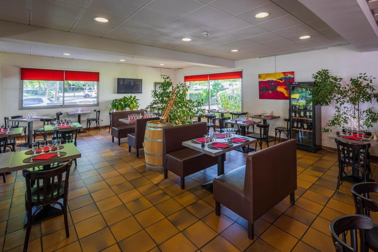 Logis Hotel Noemys Brive - Restaurant Le Teinchurier Екстер'єр фото