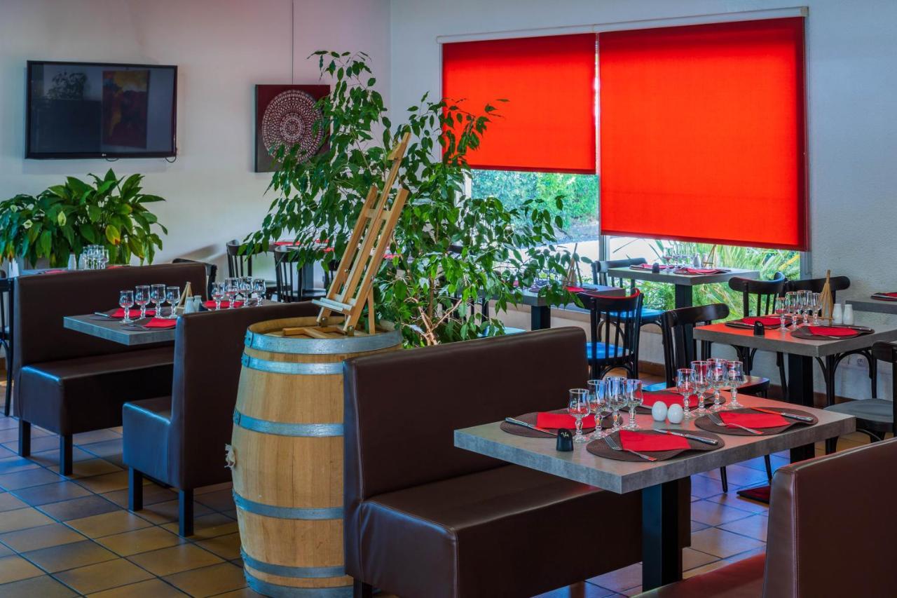 Logis Hotel Noemys Brive - Restaurant Le Teinchurier Екстер'єр фото
