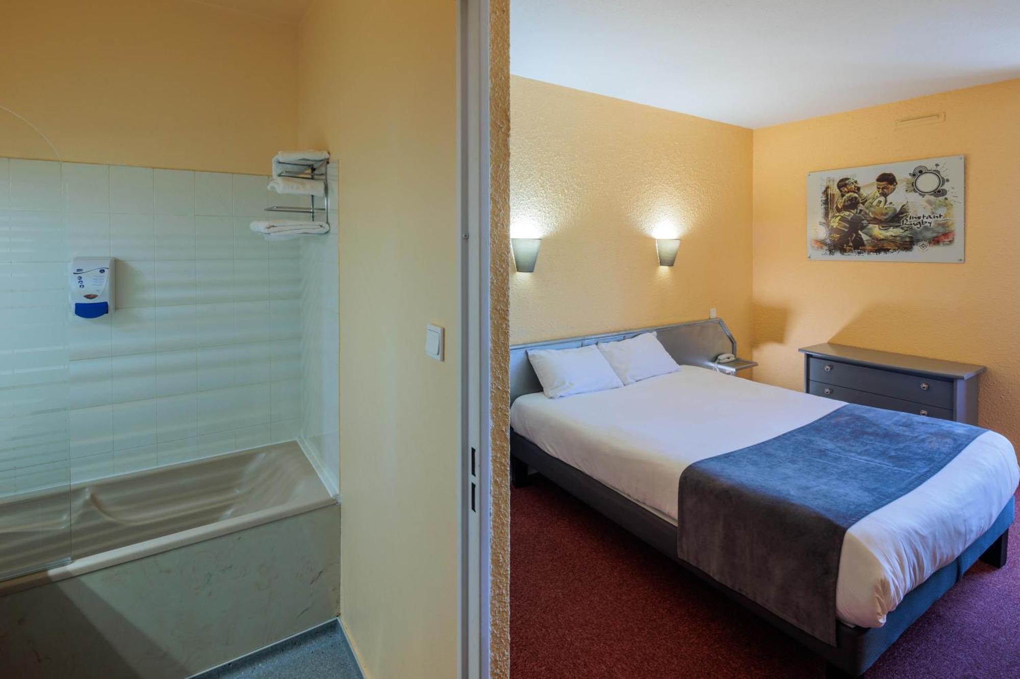 Logis Hotel Noemys Brive - Restaurant Le Teinchurier Номер фото