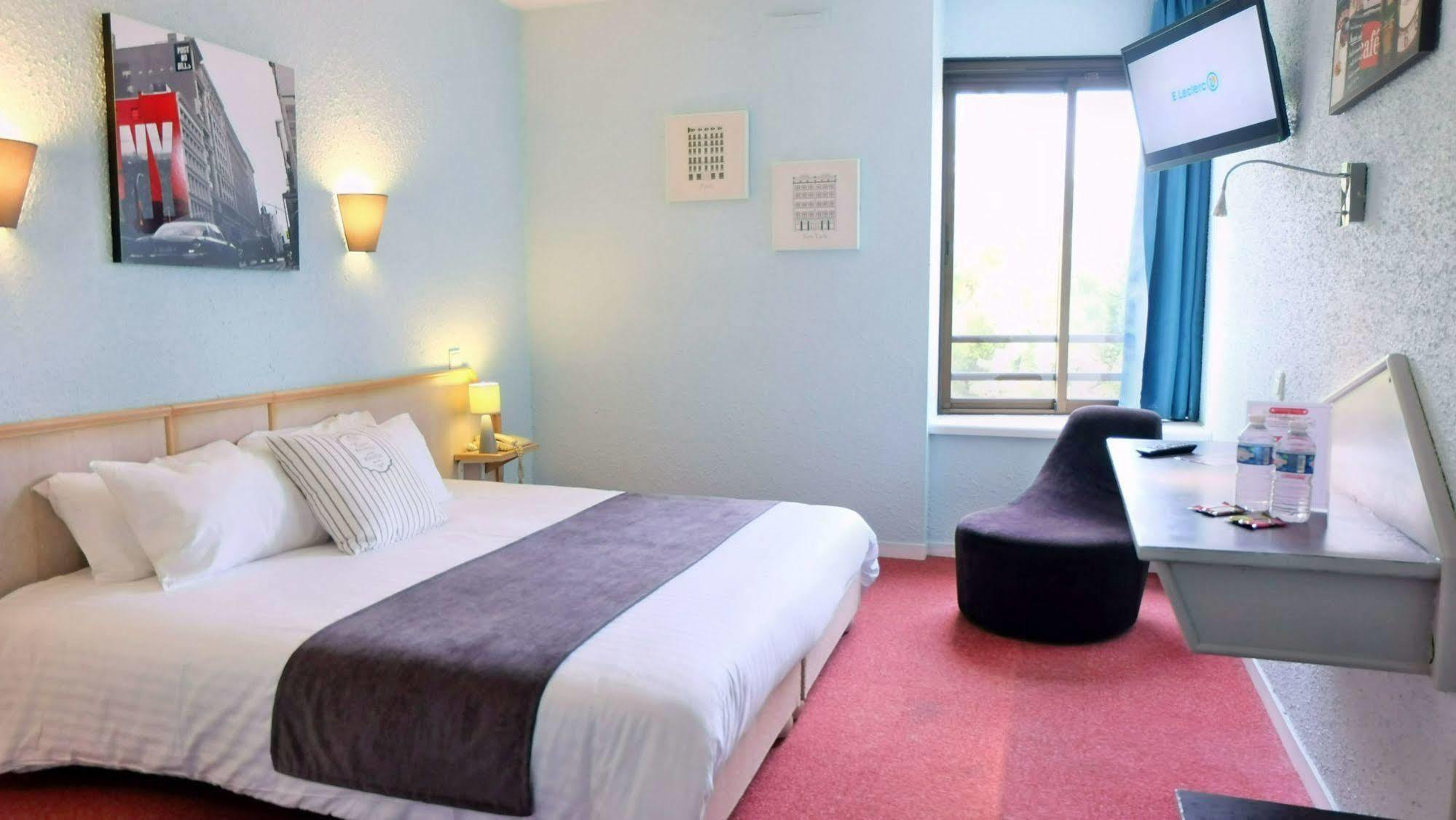 Logis Hotel Noemys Brive - Restaurant Le Teinchurier Екстер'єр фото